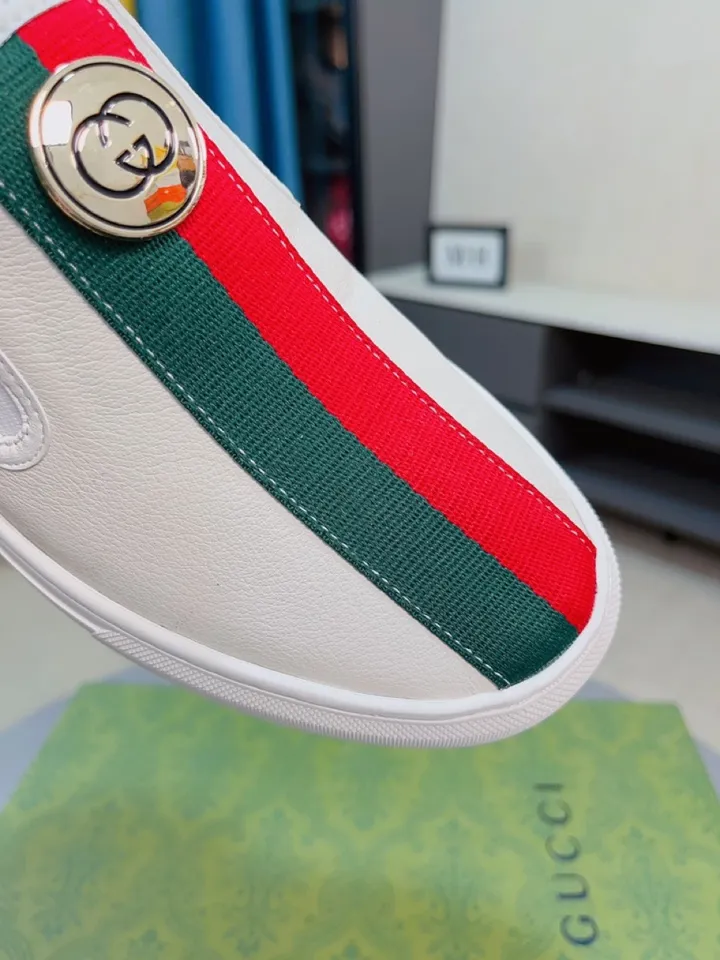 Men's shoes 💰420🌹🌹GUCCI [Gucci] New high-end brand of men's shoes, the latest fashionable casual men's shoes, trendy and versatile, relaxed and sporty style, uppers imported from Italy, first-layer cowhide, genuine leather lining, and ultra-fine workmanship. Original personalized fashionable rubber wear-resistant outsole, light and comfortable on the foot, size 38-44